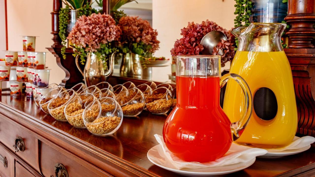 Bed and Breakfast Christies At 32 On Russell Mbombela Екстер'єр фото