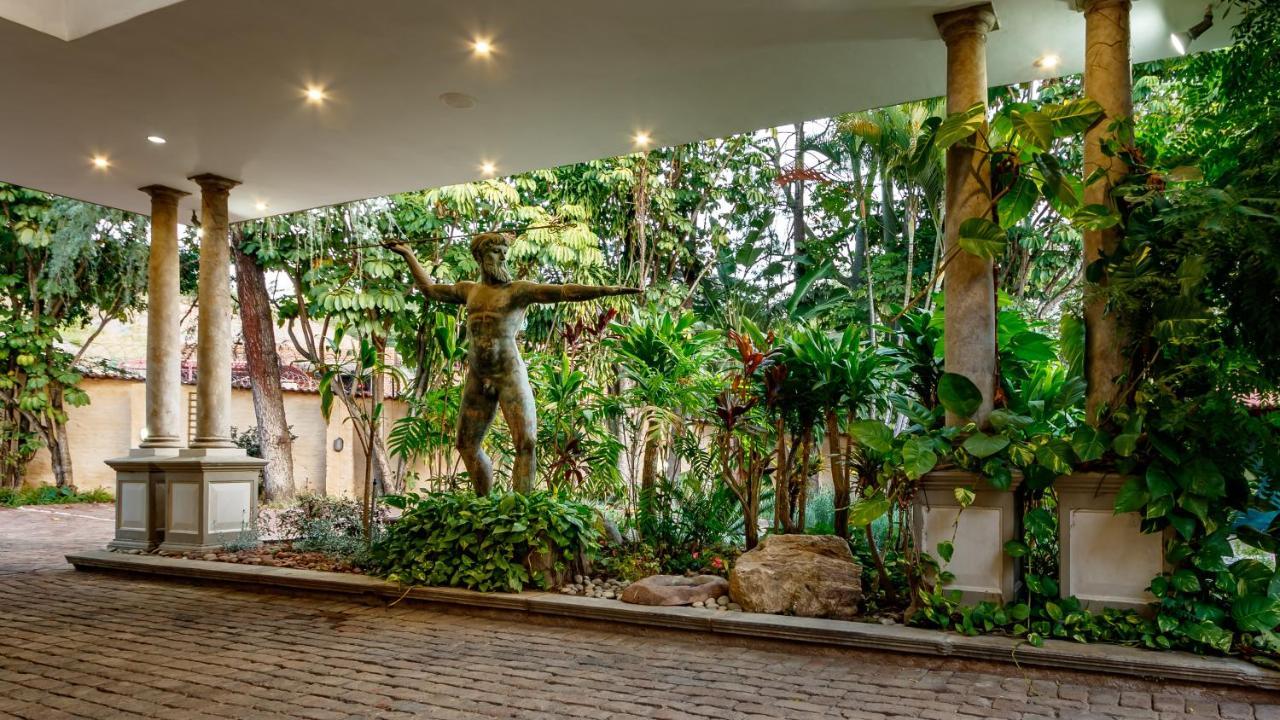 Bed and Breakfast Christies At 32 On Russell Mbombela Екстер'єр фото